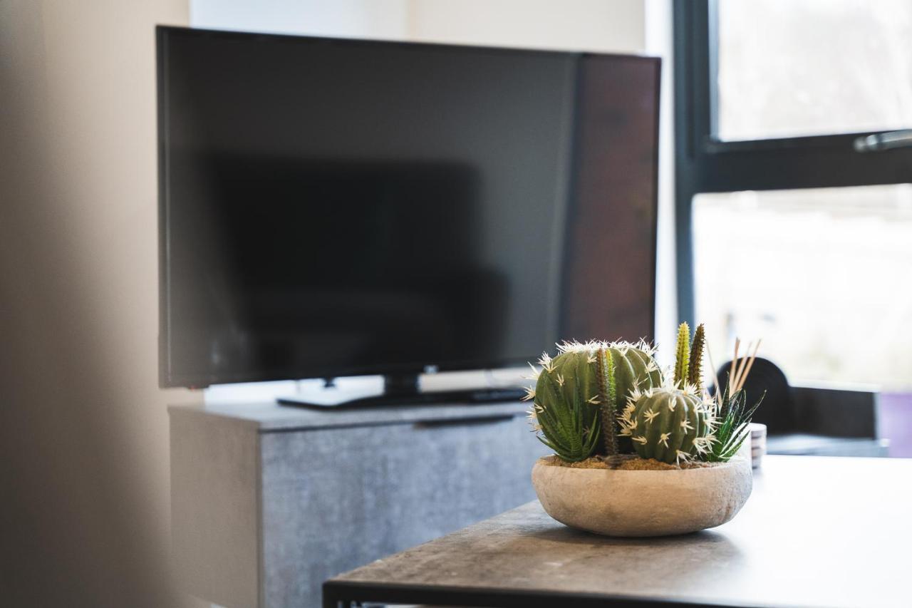 Modern 2-Beds - City Centre - Free Wi-Fi - New - Sheffield Zewnętrze zdjęcie